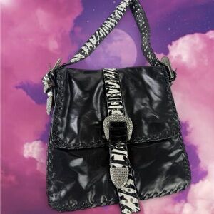 Y2K 2000s Tohe Fznd Purse Handbag Faux Leather Rhinestone Zebra Messenger Bag